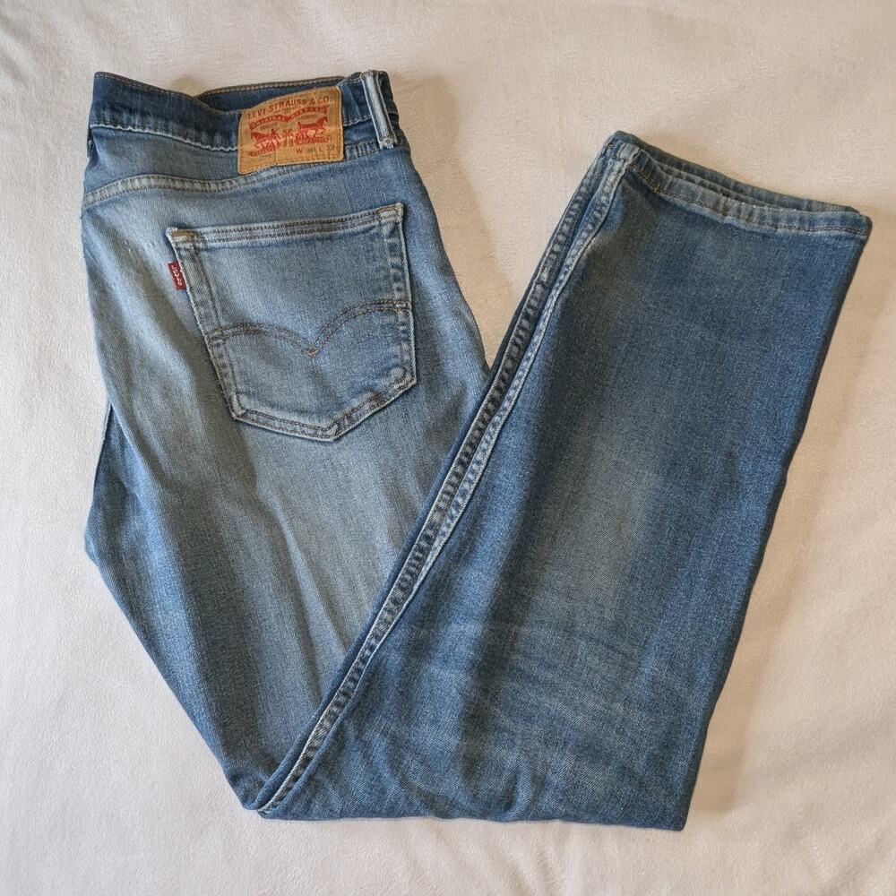 Levi's 505 Regular Fit Men's Denim Jeans for Men 38 x 32